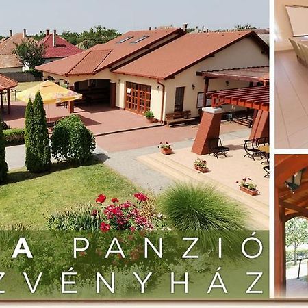 Balmazújváros Kamilla Panzio Es Rendezvenyhaz B&B 외부 사진